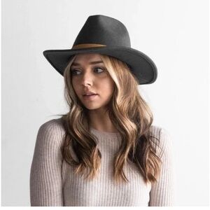 Leo black with camel band fedora hat from GiGi Pip